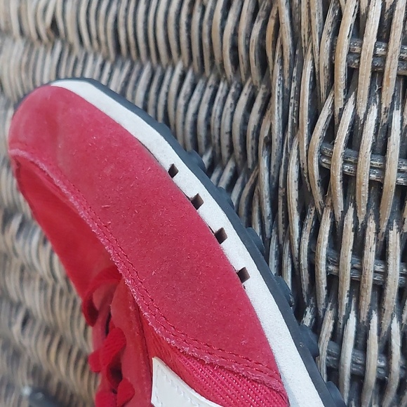 New Balance 410 Sneakers - Picture 11 of 15